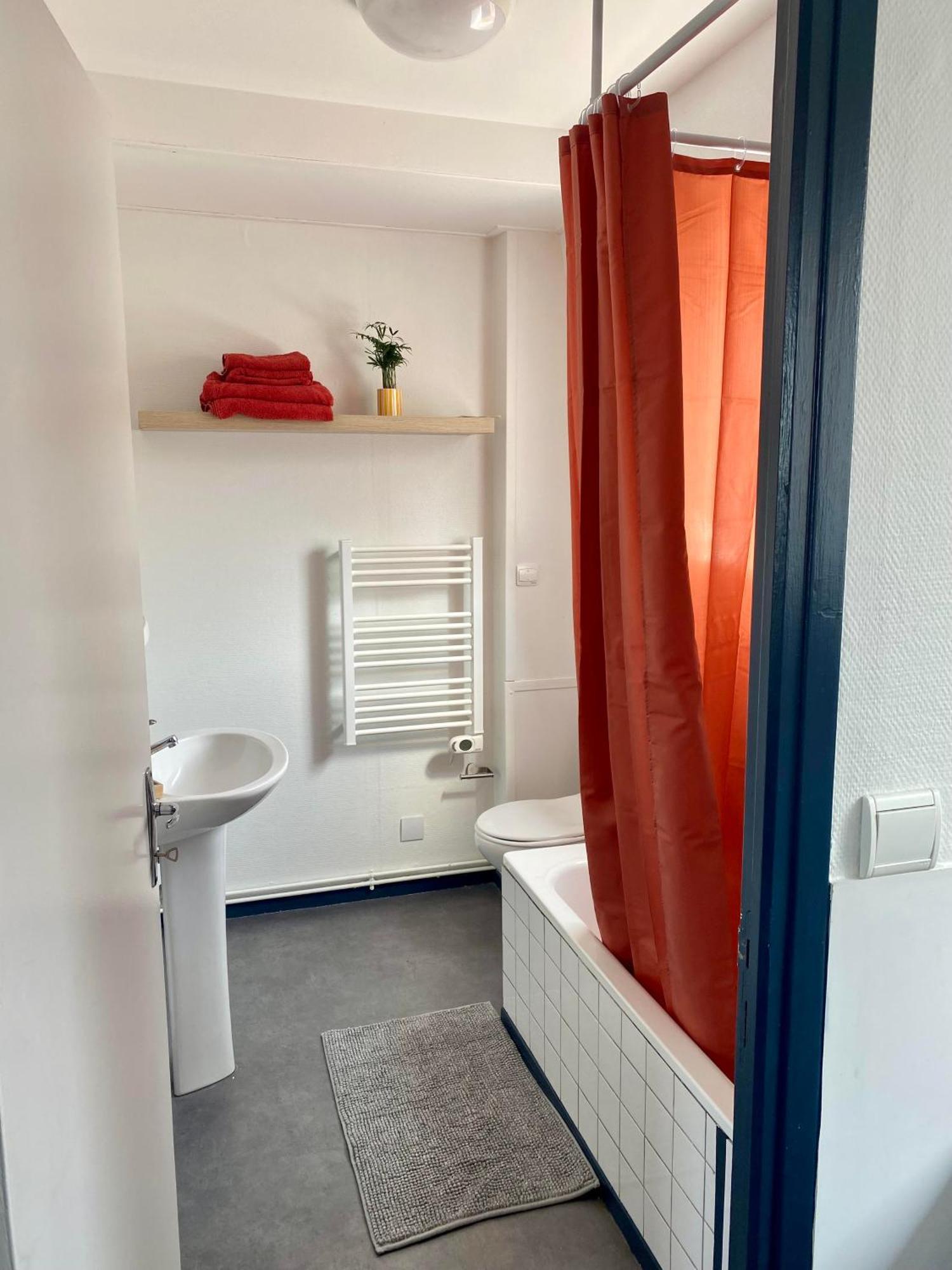 L'Ecrin Du General Apartment อาร์ม็องติแยร์ ภายนอก รูปภาพ